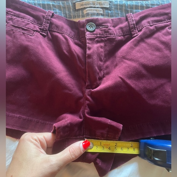 Abercrombie & Fitch Women’s Burgundy Shorts | Size 6 Perfect Stretch | Vintage - Picture 9 of 9